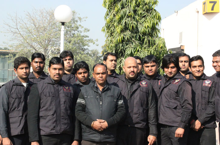 bouncer in delhi